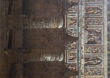 Kolumner av ett grotttempel i Ajanta